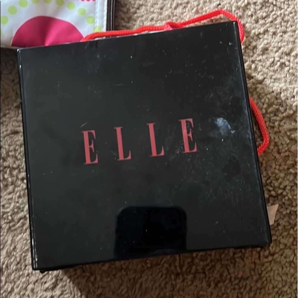 Makeup set